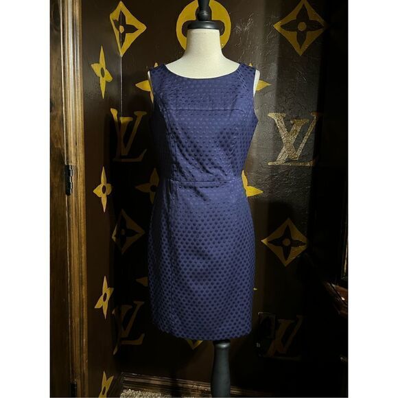 Banana Republic Sleeveless Polka Dot Navy Blue Career Dress Size 4 - Picture 1 of 3